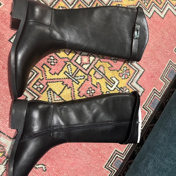 Belted Knee High Boot - Picture 6 of 6